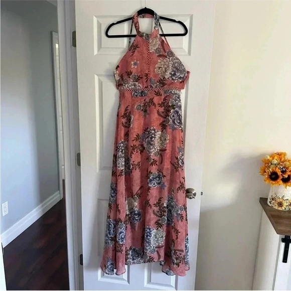 Size L Miami Pink Floral Cut Out Halter Maxi Dress - Picture 1 of 4